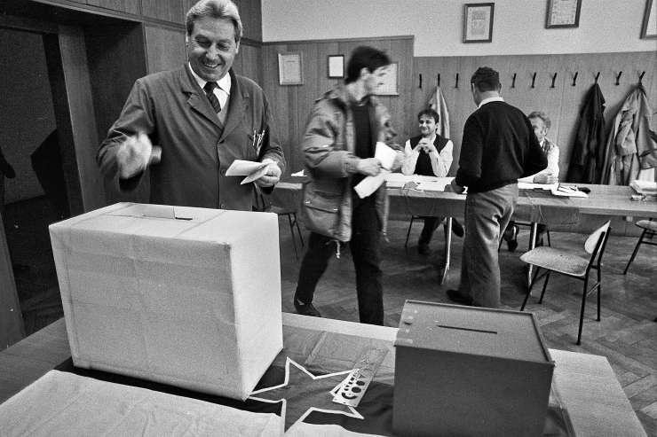 Obletnica demokracije! Danes pred tremi desetletji najpomembnejše volitve v slovenski zgodovini