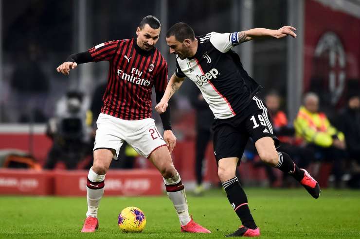 Milan sredi Rima razbil Lazio in Juventusu skoraj že zagotovil še deveti zaporedni naslov