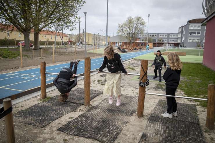 Odpiranje šol na Danskem ni prineslo povečanja okužb s koronavirusom