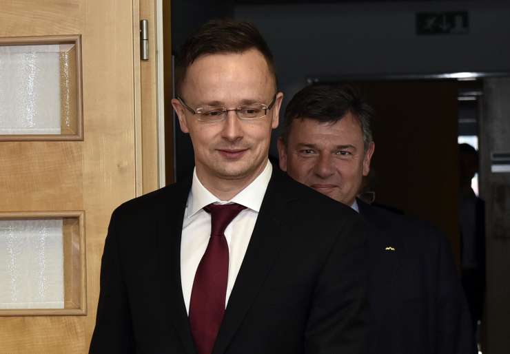 Madžarski zunanji minister je zaradi poročanja nordijskih medijev na zagovor poklical veleposlanike