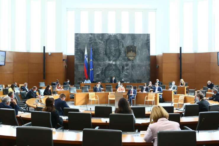 "Mirovna konferenca" pri Zorčiču ni spravila sprtih poslanskih skupin
