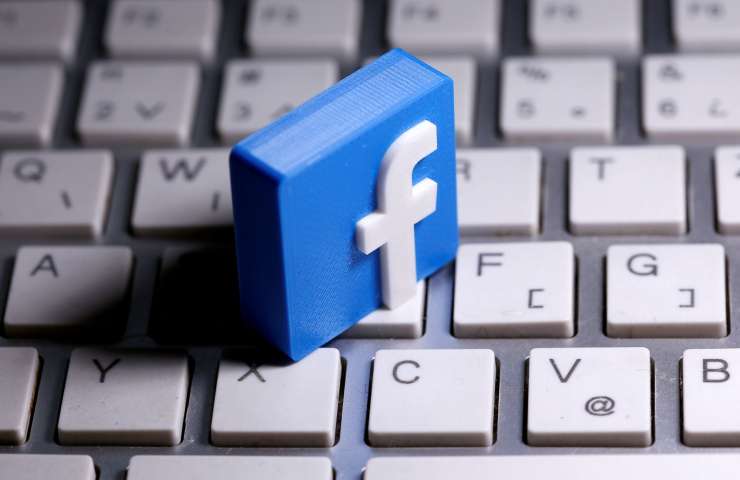 Facebook odstranil več sto profilov skrajnežev iz gibanja Boogaloo