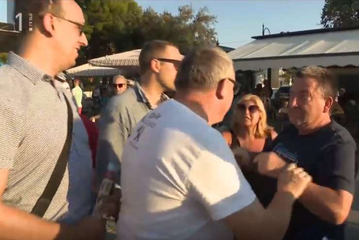 "Ljubljančan usr**i!" je Janšev podpornik v Izoli napadel žvižgača Ivana Galeta (VIDEO)