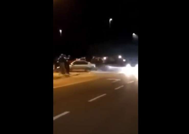 Nore nočne dirke v Murski Soboti, avto zapeljal med gledalce (VIDEO)