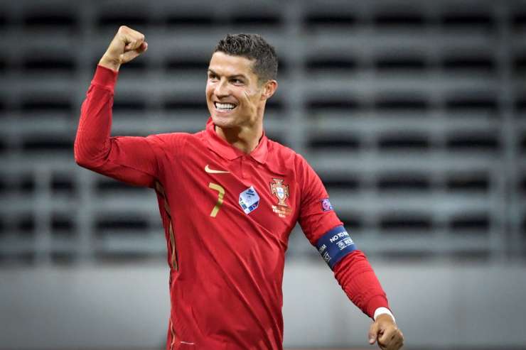 Ronaldo zabil več kot 100 golov za Portugalsko
