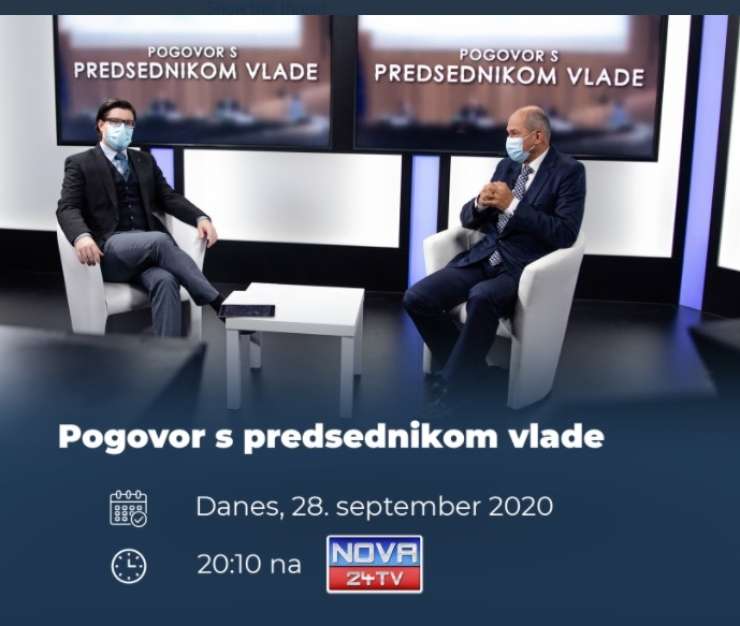 Na strankarski televiziji SDS med intervjujem s predsednikom vlade Janezom Janšo vrteli oglas za skrajno nacionalistično gibanje Generacija identitete