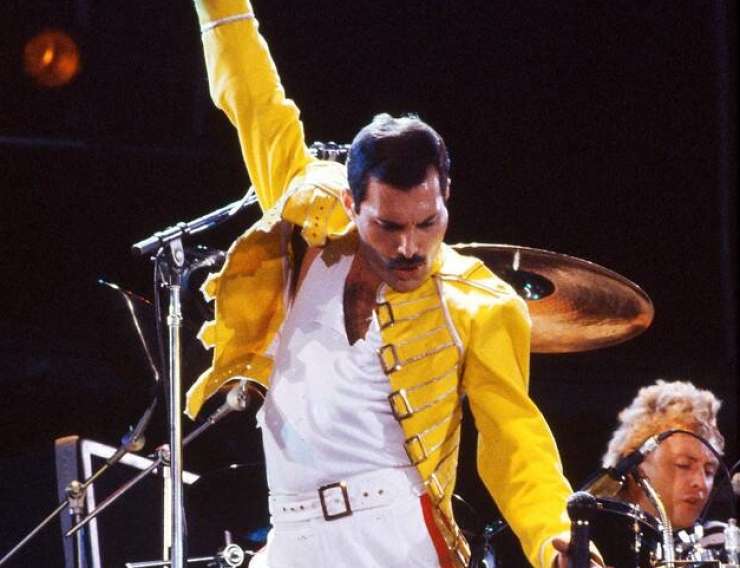 Pred 75 leti se je rodil neponovljivi Freddie Mercury