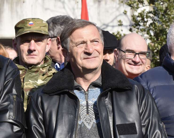 Jože Dežman: Karlu Erjavcu so partizani umorili starega očeta, njegovega brata in strica – sodelavce fašizma in nacizma