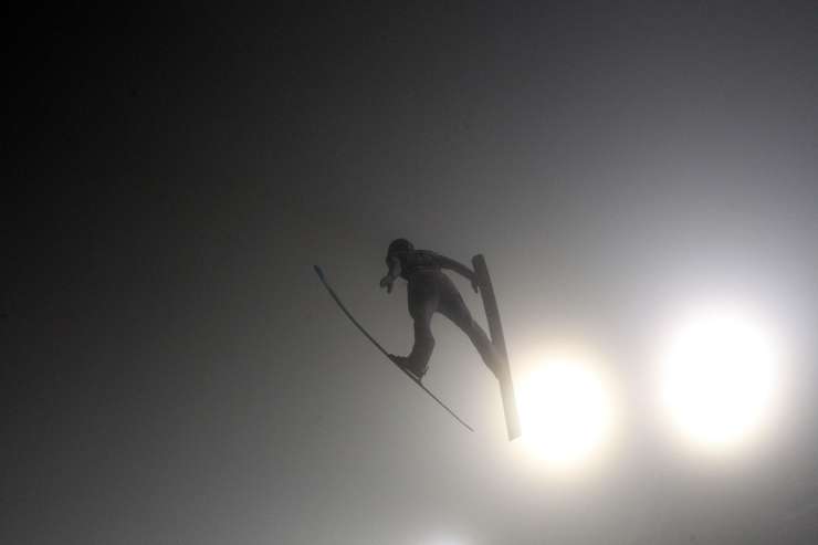 Skakalci letos ne gredo na Kitajsko: tekme iz Pekinga prestavljene v Zakopane