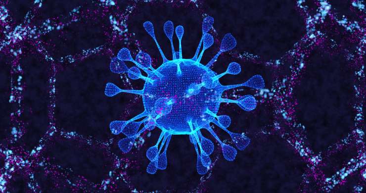 90-letna Belgijka je bila okužena s kar dvema različicama koronavirusa