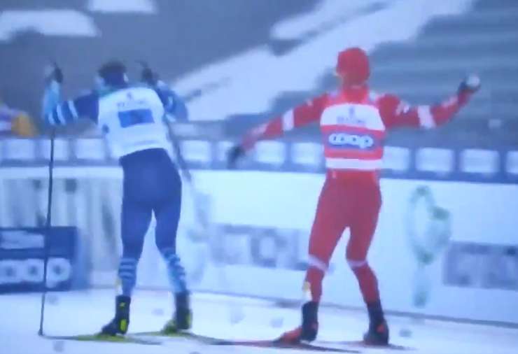 Ruski tekač se opravičuje, ker je tekmeca tolkel s palico in ga nazadnje še podrl (VIDEO)