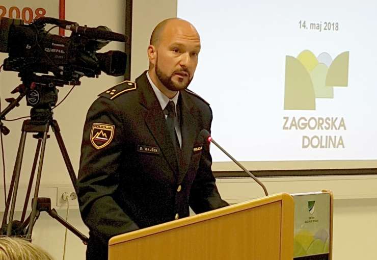 Komandir proti policistu: sum mobinga na policijski postaji Zagorje