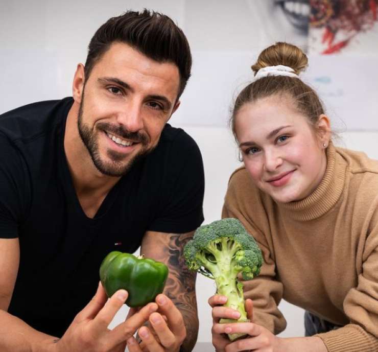 Kako se sanjski moški Gregor Čeglaj znajde v kuhinji ?
