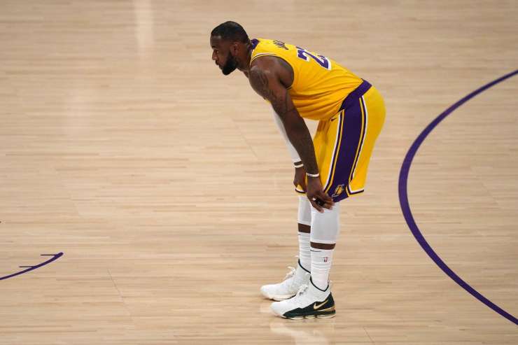 Šok za prvake: LeBron in Lakersi izpadli iz končnice!
