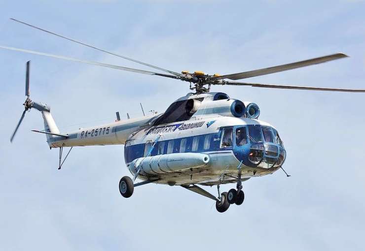 Huda helikopterska nesreča na Kamčatki: strmoglavil helikopter, ki je turiste peljal na ogled vulkana