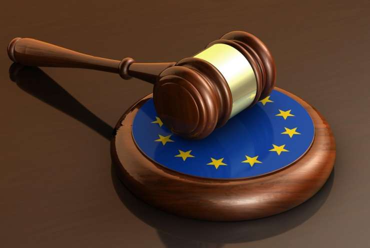 LMŠ želi s svojo novelo zakona o državnem tožilstvu upočasniti možnost odpoklica pravkar delegiranih evropskih tožilcev