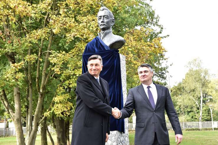 Predsednika Pahor in Milanović na odkritju spomenika Ljudevitu Gaju v Ljubljani (FOTO)