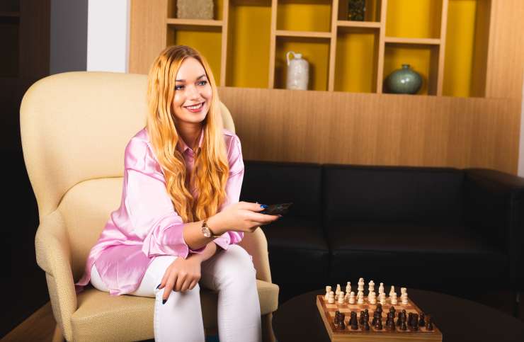 Ekskluzivno na platformi NEO: Šah s šahovsko velemojstrico Lauro Unuk