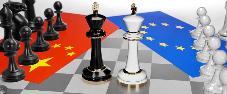 EU pred WTO sprožila postopek proti Kitajski, ki zaradi Tajvana pritiska na Litvo