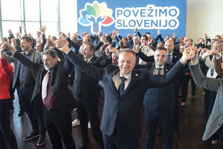 Zaplešimo z Janšo! Kdo v koaliciji Povežimo Slovenija ima glavno besedo: Zdravko Počivalšek ali Marjan Podobnik?