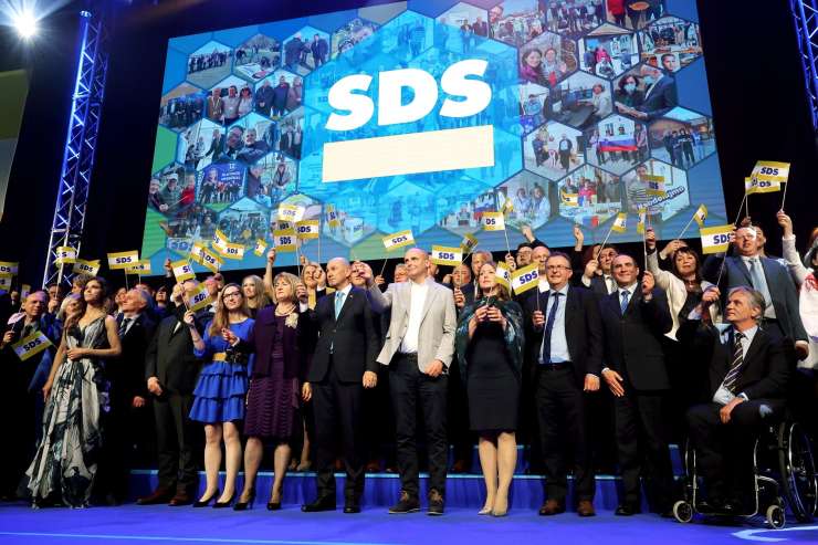 Tako so glasovali na veleposlaništvih: SDS je v Buenos Airesu dobila več kot 60 odstotkov!