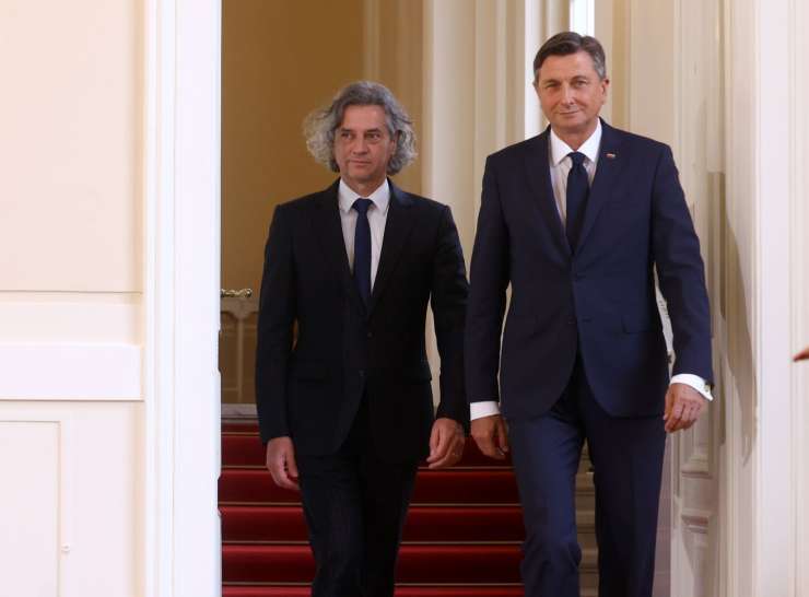 Pahor na predlog Janševe vlade postavil več veleposlanikov, Golob je že napovedal, da jih bo zamenjal