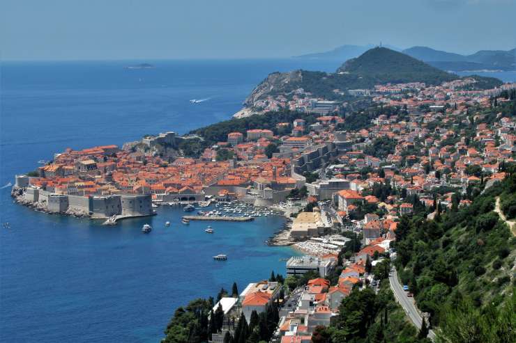V Dubrovniku žalujejo za gasilcem, ki je izgubil življenje v boju s požarom