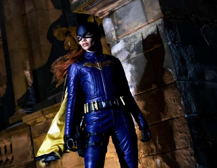 Neverjetno: studio zapravil več kot 70 milijonov za že posneti film Batgirl, ki pa nazadnje ne bo nikjer prikazan
