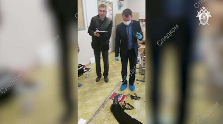 V streljanju na šoli v Rusiji 15 mrtvih