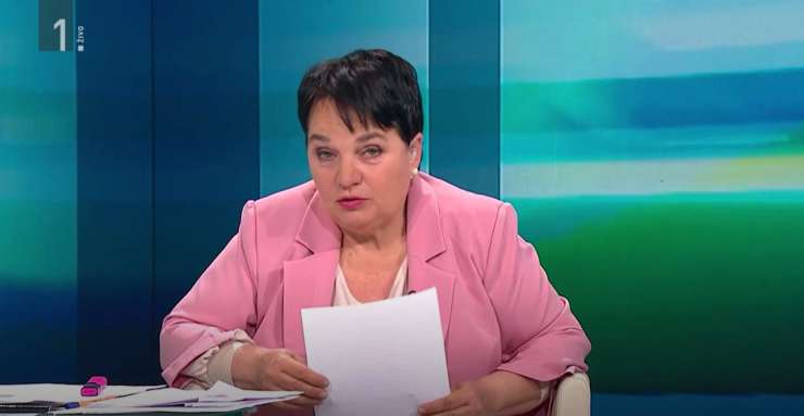 Besen odziv na Areno Vide Petrovčič: »Sramota za RTV Slovenija!« Ginekologinja, psihiatrinja in odvetnik pametovali o cepljenju
