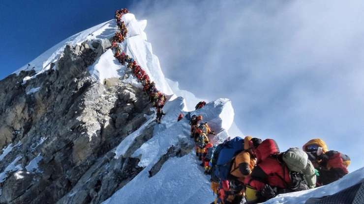 Sezona smrti na Mount Everestu se je začela