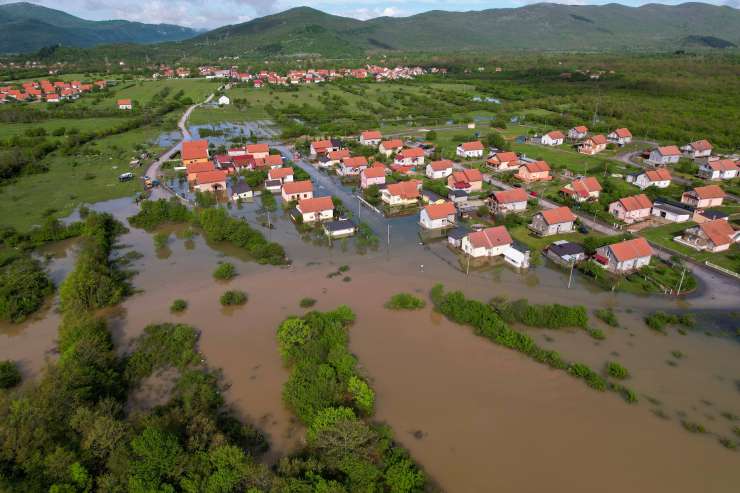 Poglejte, kako je poplavilo Hrvaško (FOTO)