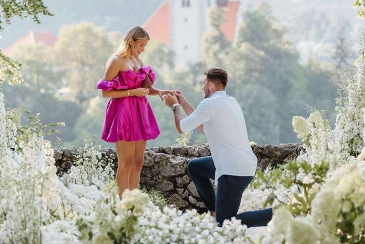 Luka Dončić se bo poročil z Anamario: poglejte romantično zaroko na Bledu (FOTO)