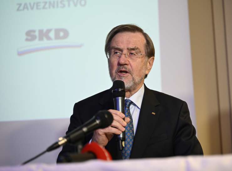 Peterle obuja SKD: to je njegov načrt za krščansko demokracijo v Sloveniji