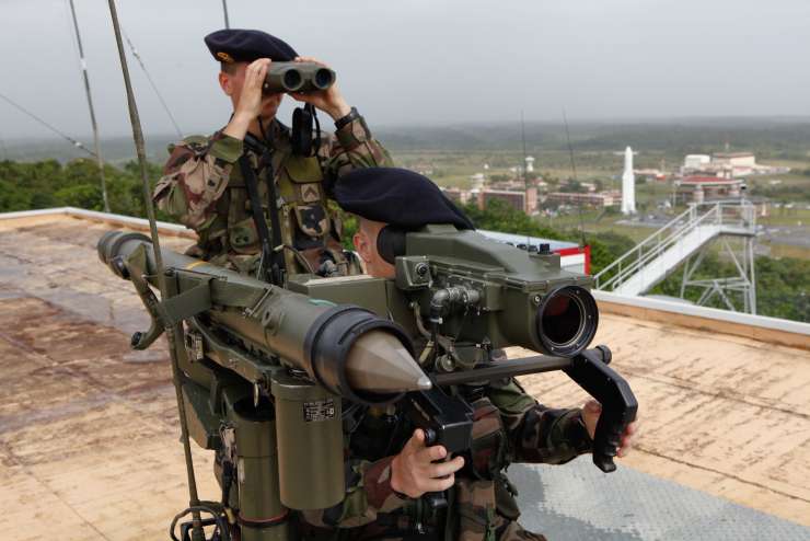 Slovenija bi kupila francoske topove in protizračno obrambo