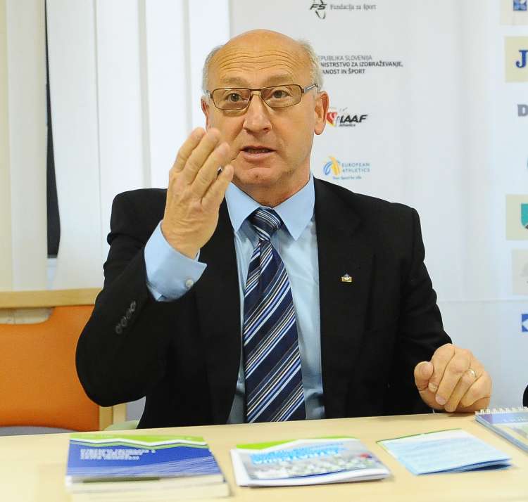 Tomaž Barada je izbranec Bogdana Gabrovca (na fotografiji) za novega predsednika Olimpijskega komiteja Slovenije (OKS).