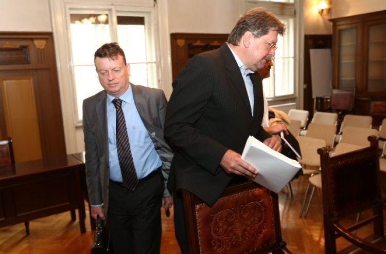 srot bavcar sodisce pl.JPG