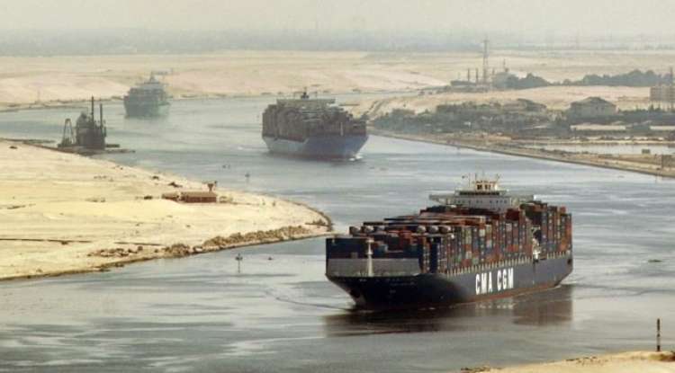 suez sueški kanal egipt ladja