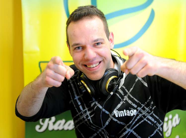DJ Johny Petkova pumpa