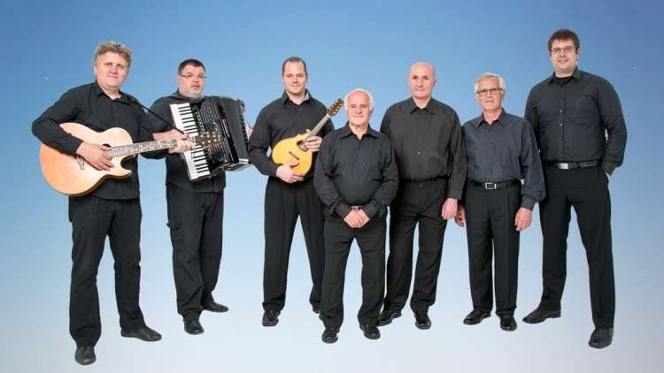 Marjan Zgonc in klapa Mediteran
