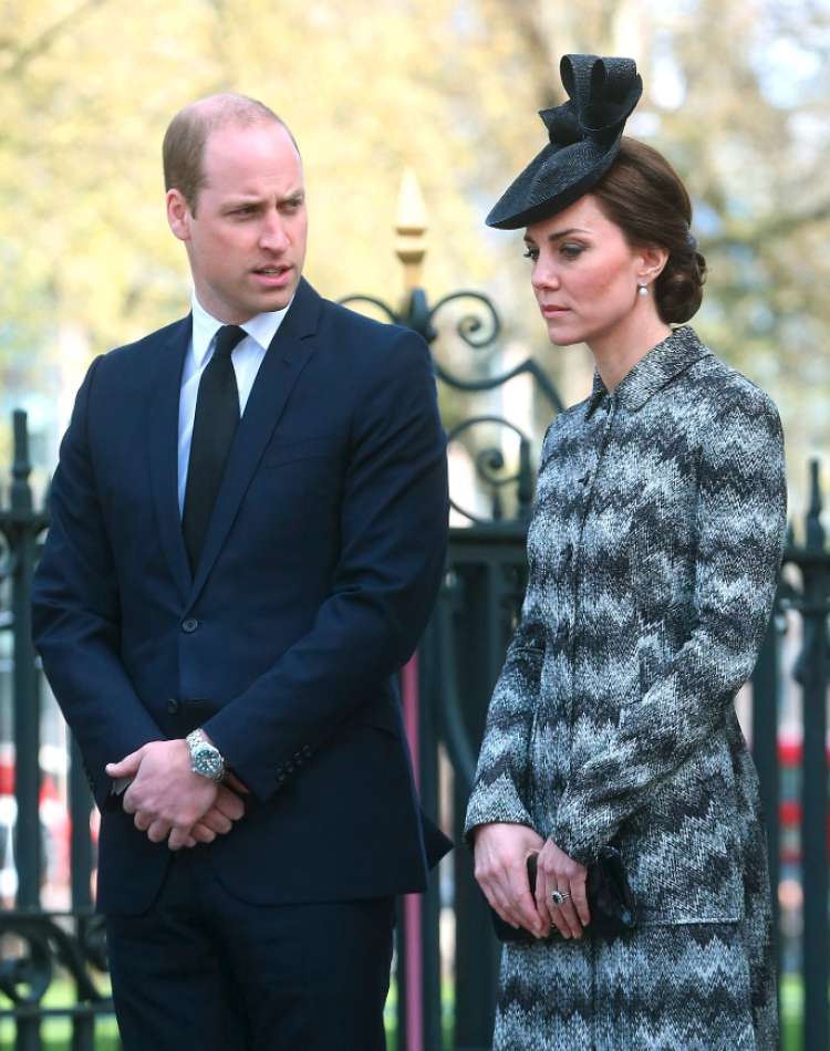 William in Kate - naj bi imela težave tudi med rjuhami.