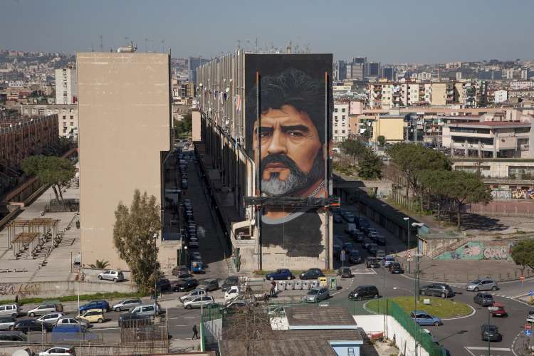 maradona grafit