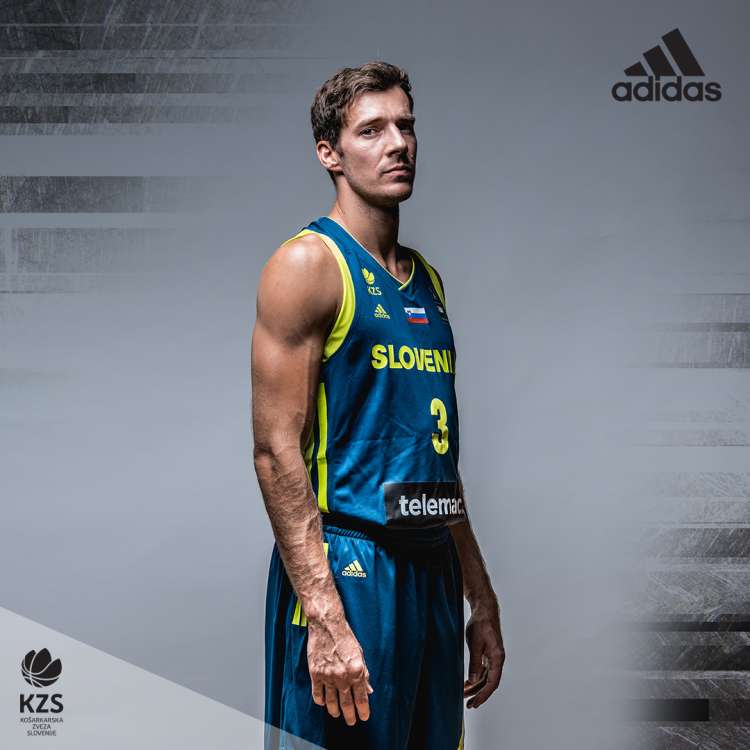 Slovenske košarkarske reprezentance po novem igrajo v adidas podobi