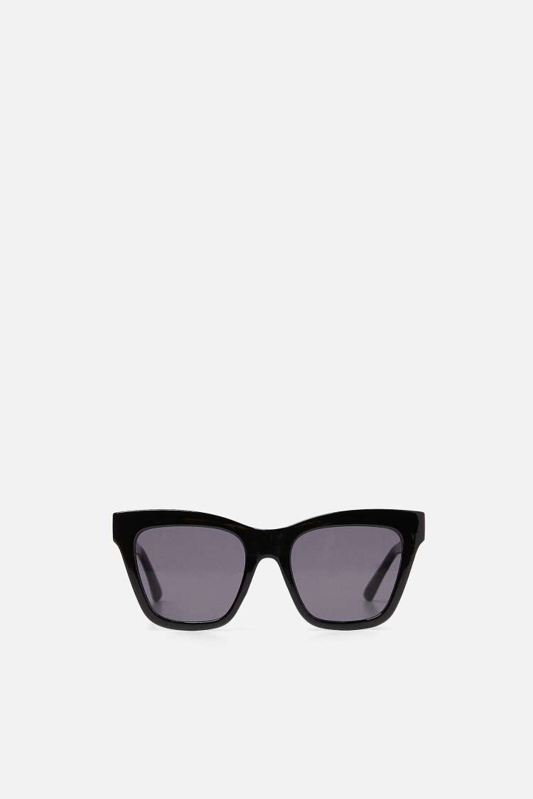sončna očala MANGO, 19,90 eur.jpg