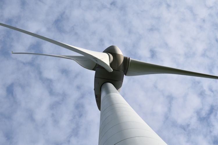 vetrna elektrarna wind-turbine-4178777_960_720