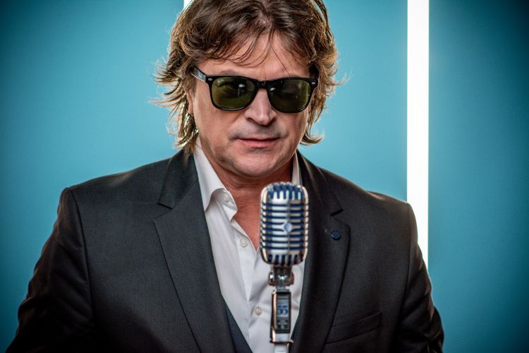 Alen Islamović želi v tem letu izdati kakovosten solo album.