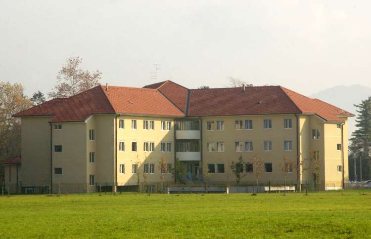 psihiatrična klinika, ljubljana, polje