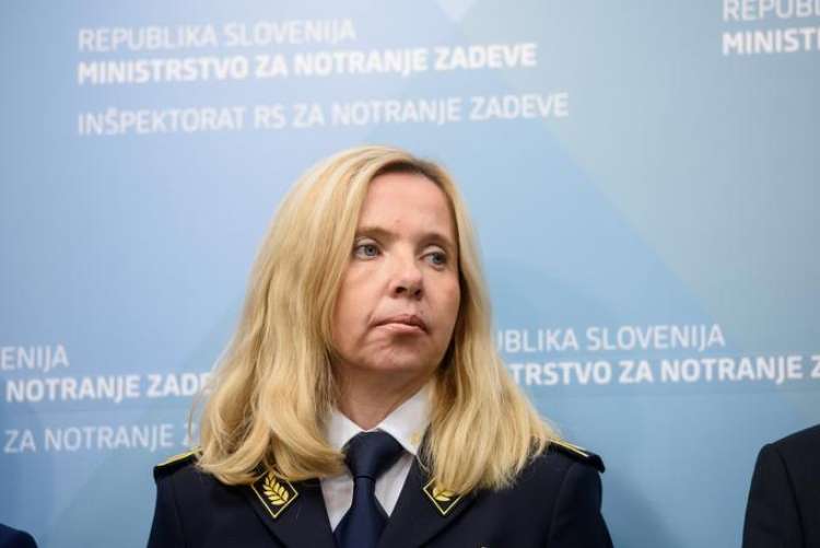 Generalna direktorica policije Tatjana Bobnar na razpisu za direktorja NPU ni izbrala nikogar od kandidatov.