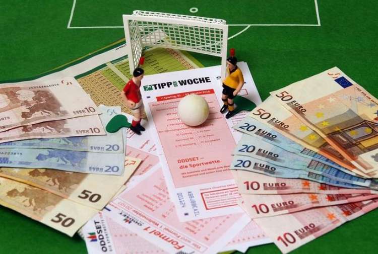 Športna loterija je v lanskem letu ustvarila dobrih 86 milijonov evrov prihodkov in 3,4 milijona evrov čistega dobička.