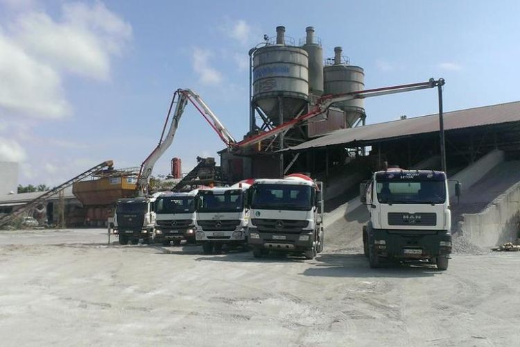 4509d863984666125ea5-projekt-beton-rok-furlan